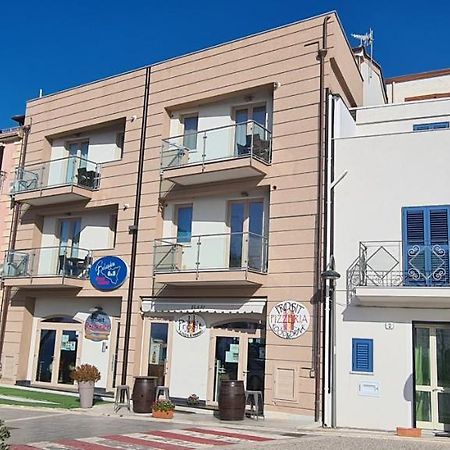 Belvedere Rent Rooms Campofelice Di Roccella Extérieur photo