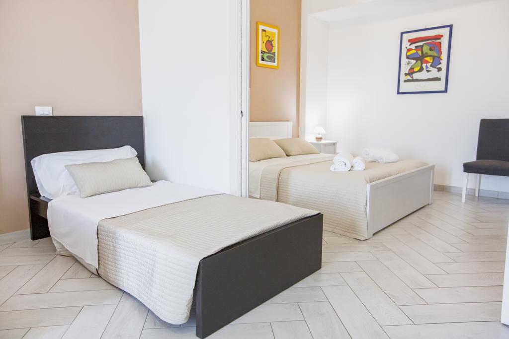 Belvedere Rent Rooms Campofelice Di Roccella Extérieur photo